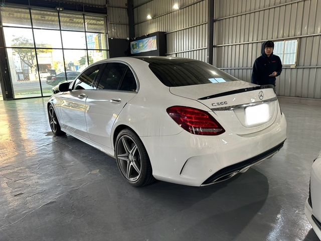 M-BENZ賓士 C300  第4張相片