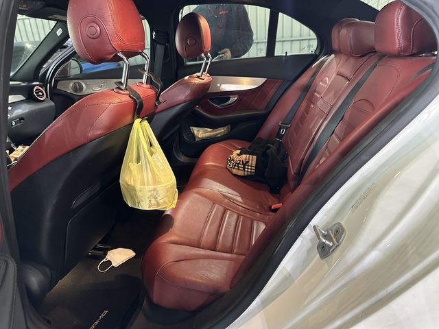 M-BENZ賓士 C300  第6張相片