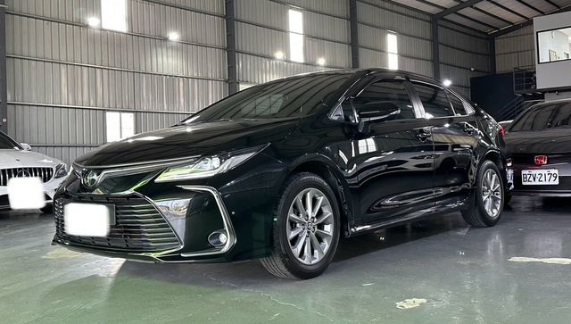 TOYOTA豐田 ALTIS  第1張相片
