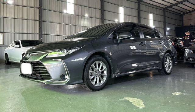 TOYOTA豐田 ALTIS  第1張相片