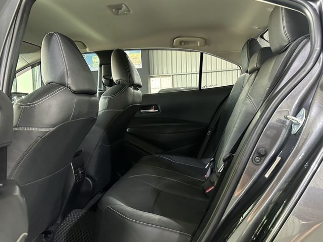 TOYOTA豐田 ALTIS  第6張相片