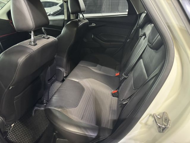 FORD福特 FOCUS  第6張相片