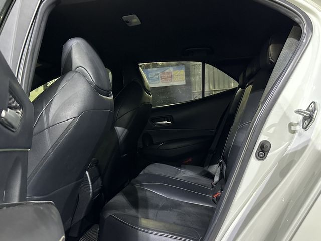 TOYOTA豐田 AURIS  第6張相片