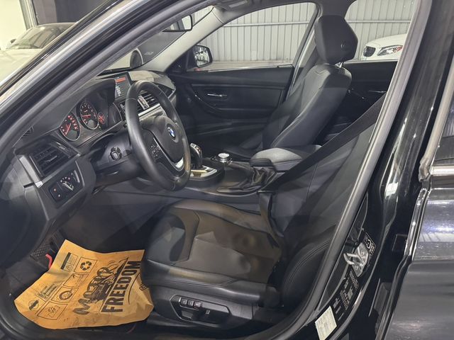 BMW寶馬 320I  第5張相片
