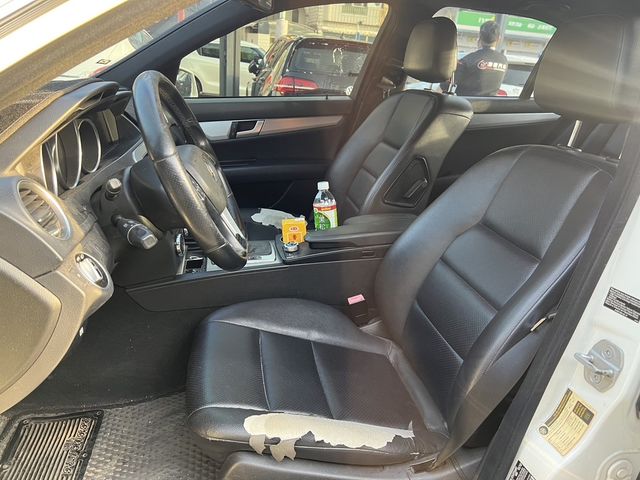 M-BENZ賓士 C250  第5張相片