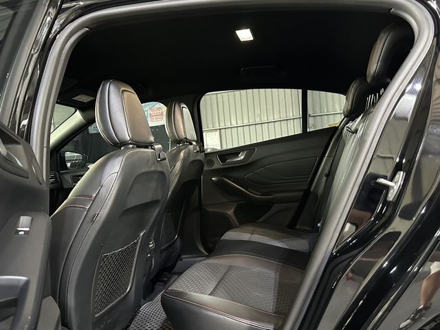 FORD福特 FOCUS  第6張相片