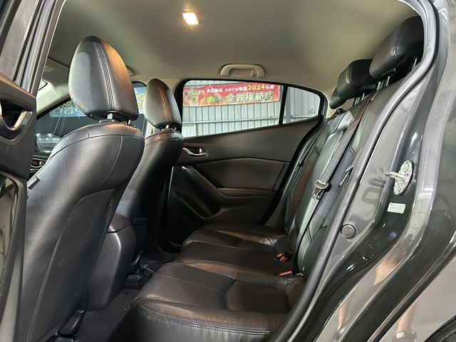 MAZDA馬自達 MAZDA 3  第6張相片