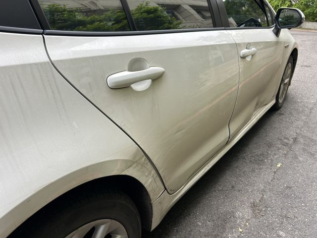 TOYOTA豐田 ALTIS  第6張相片