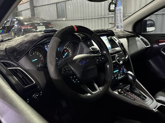 FORD福特 FOCUS  第5張相片
