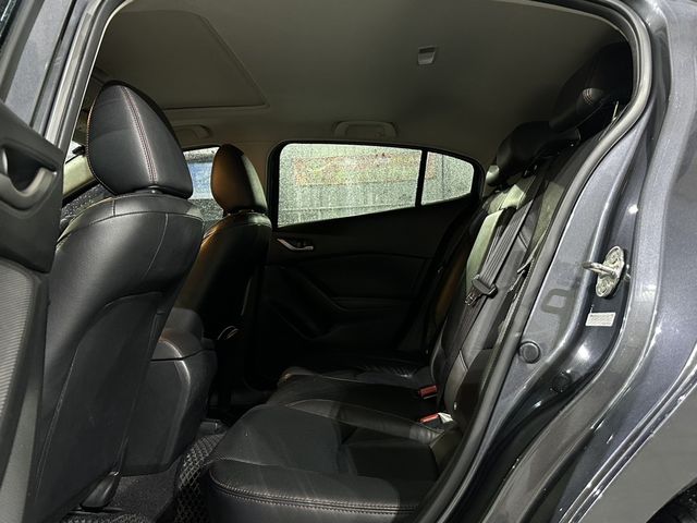 MAZDA馬自達 MAZDA 3  第6張相片