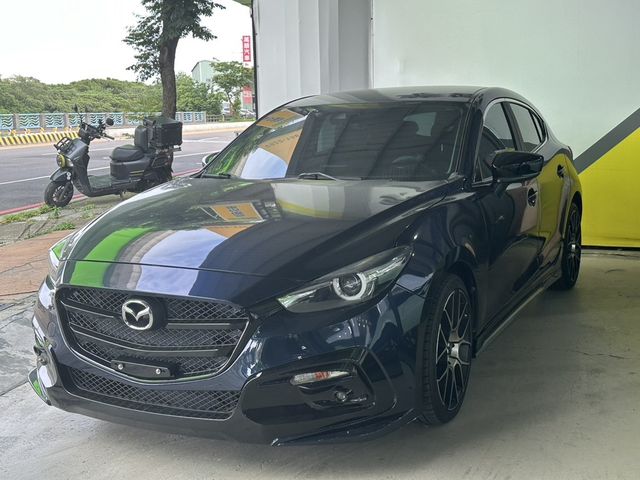 MAZDA馬自達 MAZDA 3  第1張相片