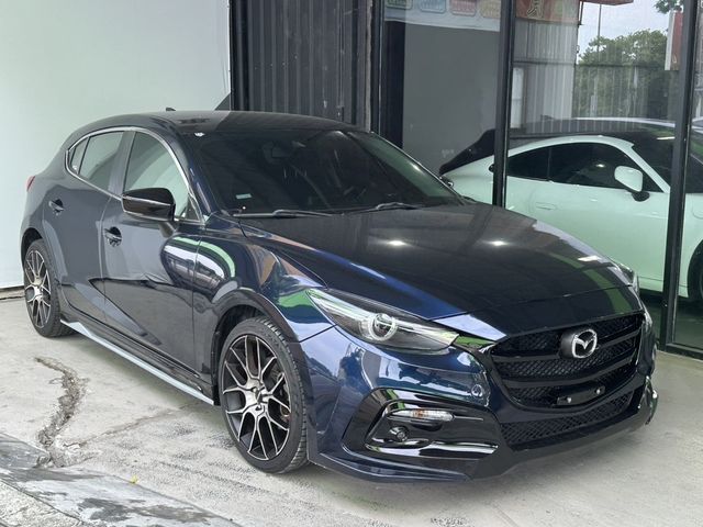 MAZDA馬自達 MAZDA 3  第2張相片