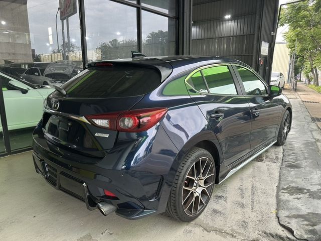 MAZDA馬自達 MAZDA 3  第3張相片