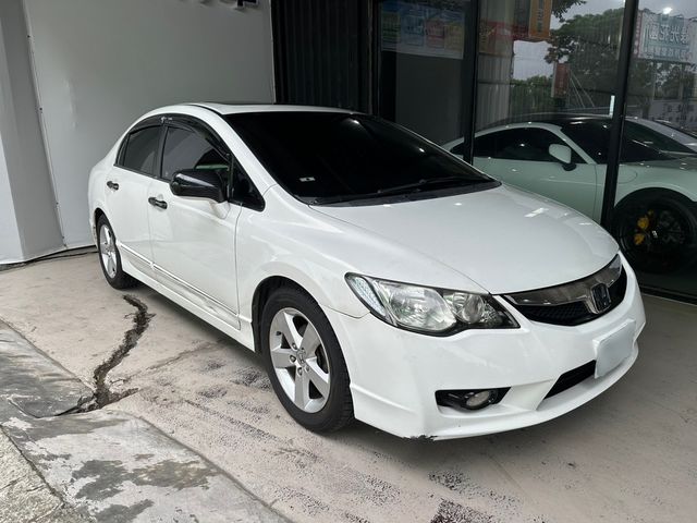 HONDA本田 CIVIC  第2張相片