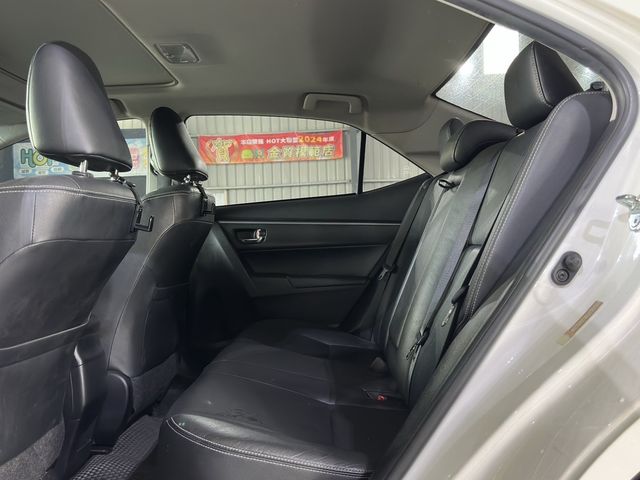 TOYOTA豐田 ALTIS  第6張相片