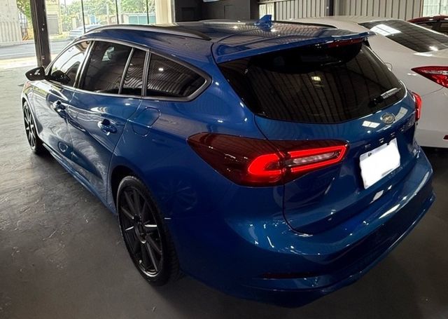 FORD福特 FOCUS ST WAGON  第3張相片