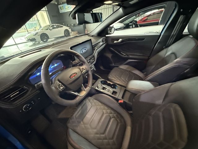 FORD福特 FOCUS ST WAGON  第5張相片