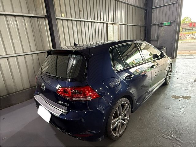 VOLKSWAGEN福斯 GOLF  第4張相片