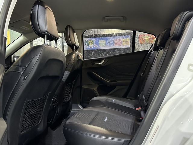 FORD福特 ACTIVA  第6張相片