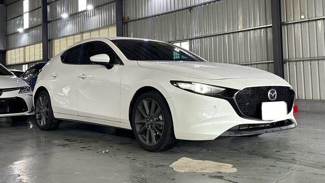 MAZDA馬自達 MAZDA 3  第2張相片