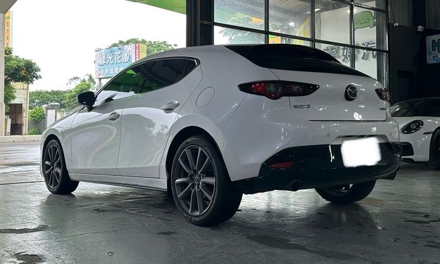 MAZDA馬自達 MAZDA 3  第4張相片