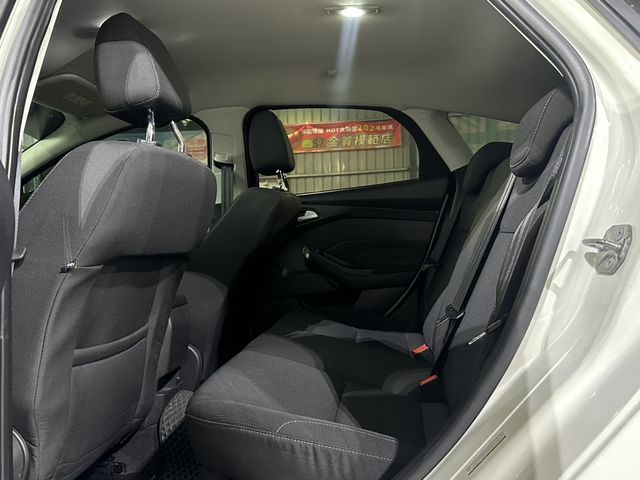 FORD福特 FOCUS  第6張相片