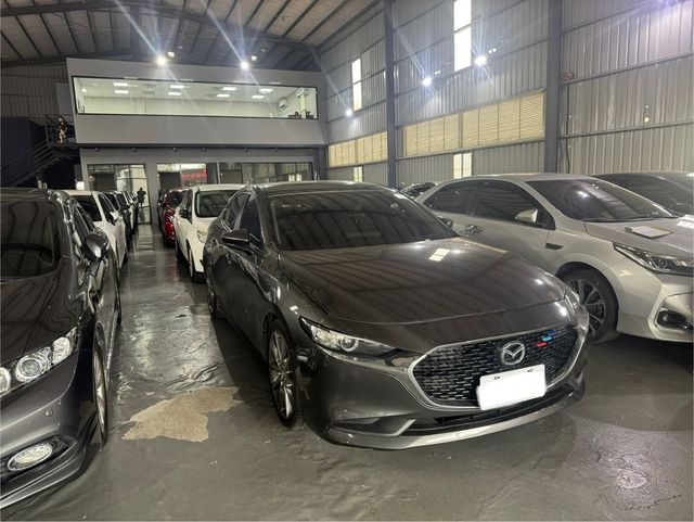 MAZDA馬自達 MAZDA 3  第2張相片