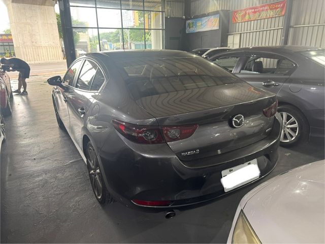 MAZDA馬自達 MAZDA 3  第3張相片
