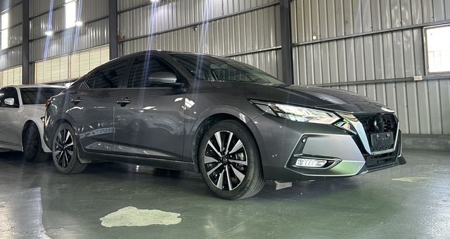 NISSAN日產 SENTRA  第2張相片
