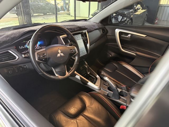 MITSUBISHI三菱 GRAND LANCER  第5張相片