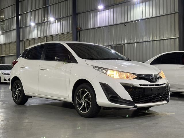 TOYOTA豐田 YARIS  第2張相片