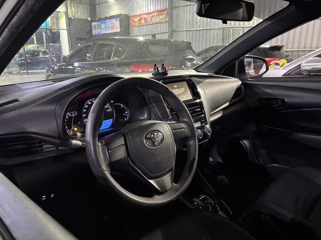 TOYOTA豐田 YARIS  第5張相片