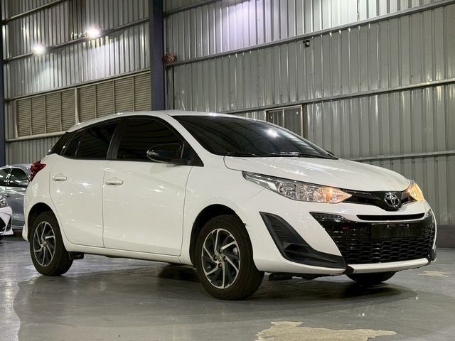 TOYOTA豐田 YARIS  第2張相片