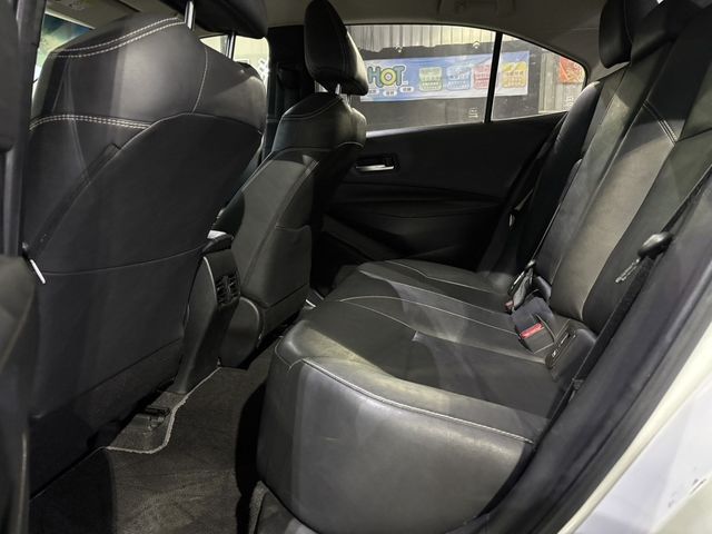 TOYOTA豐田 ALTIS  第6張相片