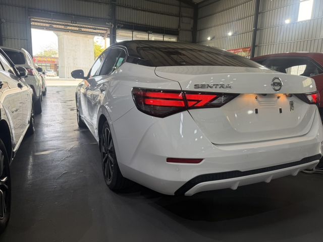 NISSAN日產 SENTRA  第4張相片