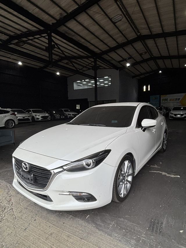 MAZDA馬自達 MAZDA 3  第1張相片