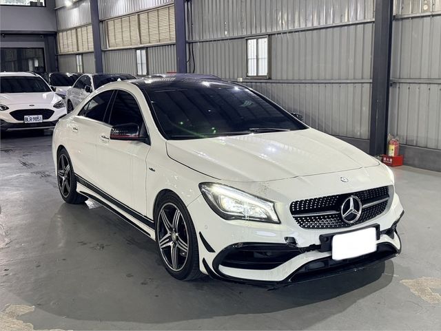 M-BENZ賓士 CLA250  第2張相片