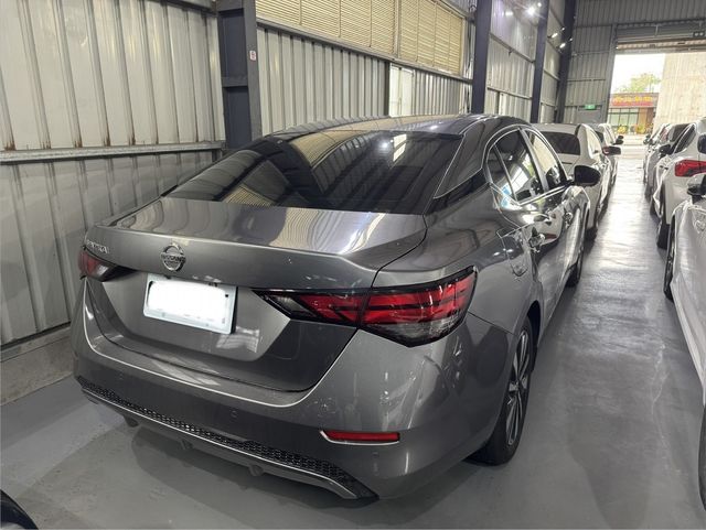 NISSAN日產 SENTRA  第3張相片