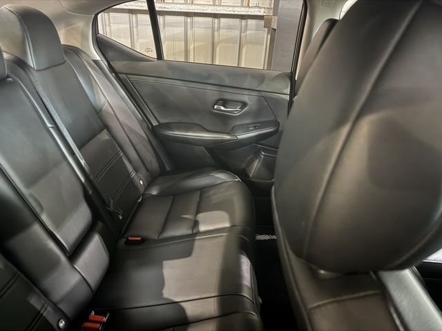 NISSAN日產 SENTRA  第6張相片