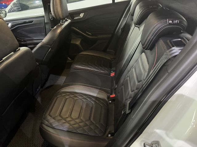 FORD福特 FOCUS  第6張相片