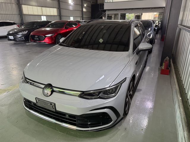 VOLKSWAGEN福斯 GOLF  第1張相片