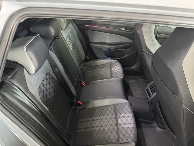 VOLKSWAGEN福斯 GOLF  第6張相片
