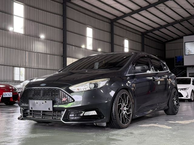 FORD福特 FOCUS  第1張相片