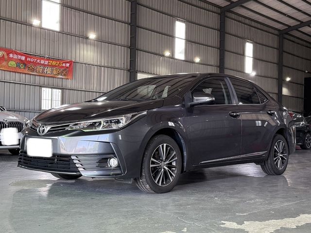 TOYOTA豐田 ALTIS  第1張相片