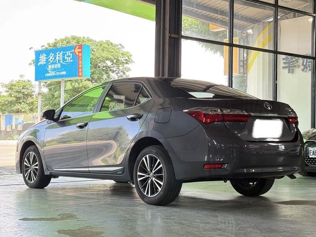 TOYOTA豐田 ALTIS  第3張相片