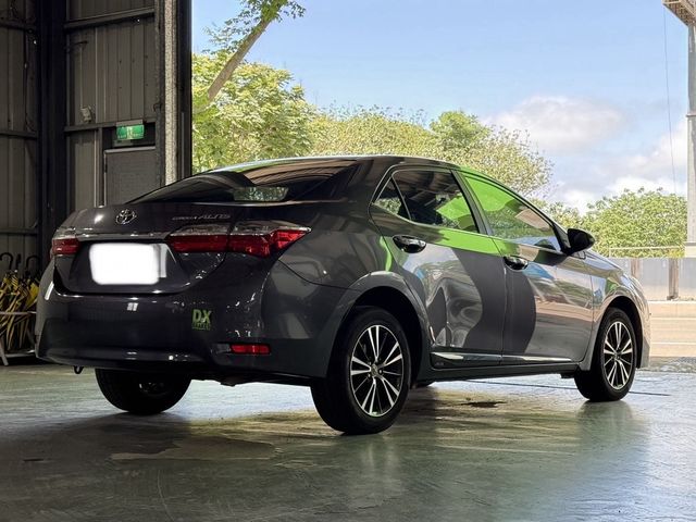 TOYOTA豐田 ALTIS  第4張相片