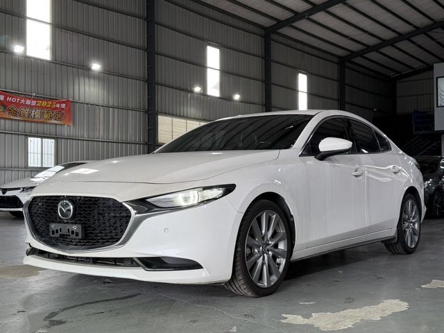 MAZDA馬自達 MAZDA 3  第1張相片