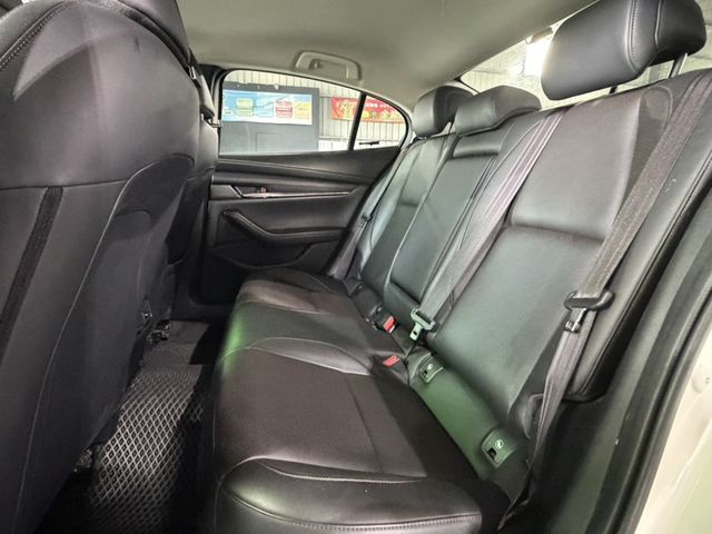MAZDA馬自達 MAZDA 3  第6張相片