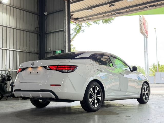 NISSAN日產 SENTRA  第4張相片