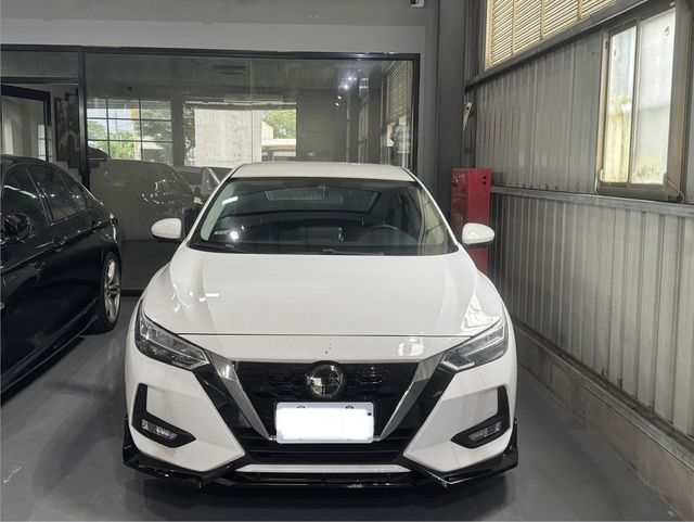 NISSAN日產 SENTRA  第3張相片